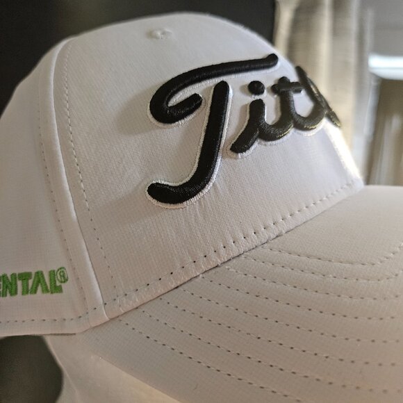 Titleist Hat Mens White Strap Back Grande Vista Adjustable - Picture 2 of 6